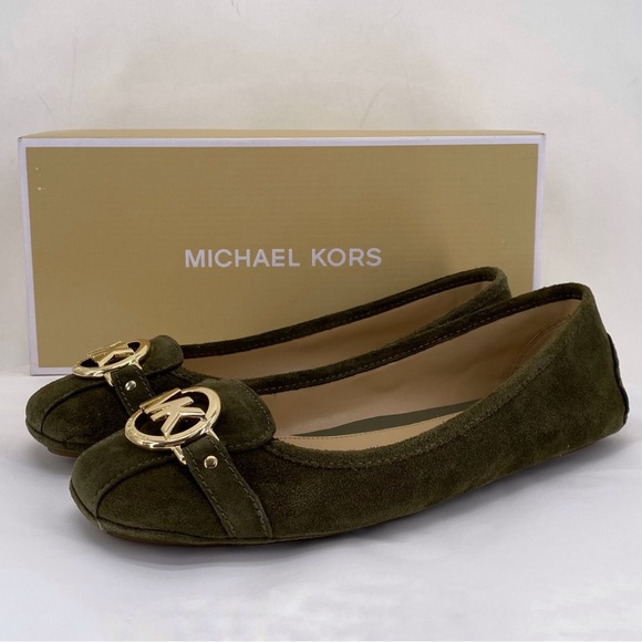 Michael Kors olive green suede flats - Picture 1 of 9